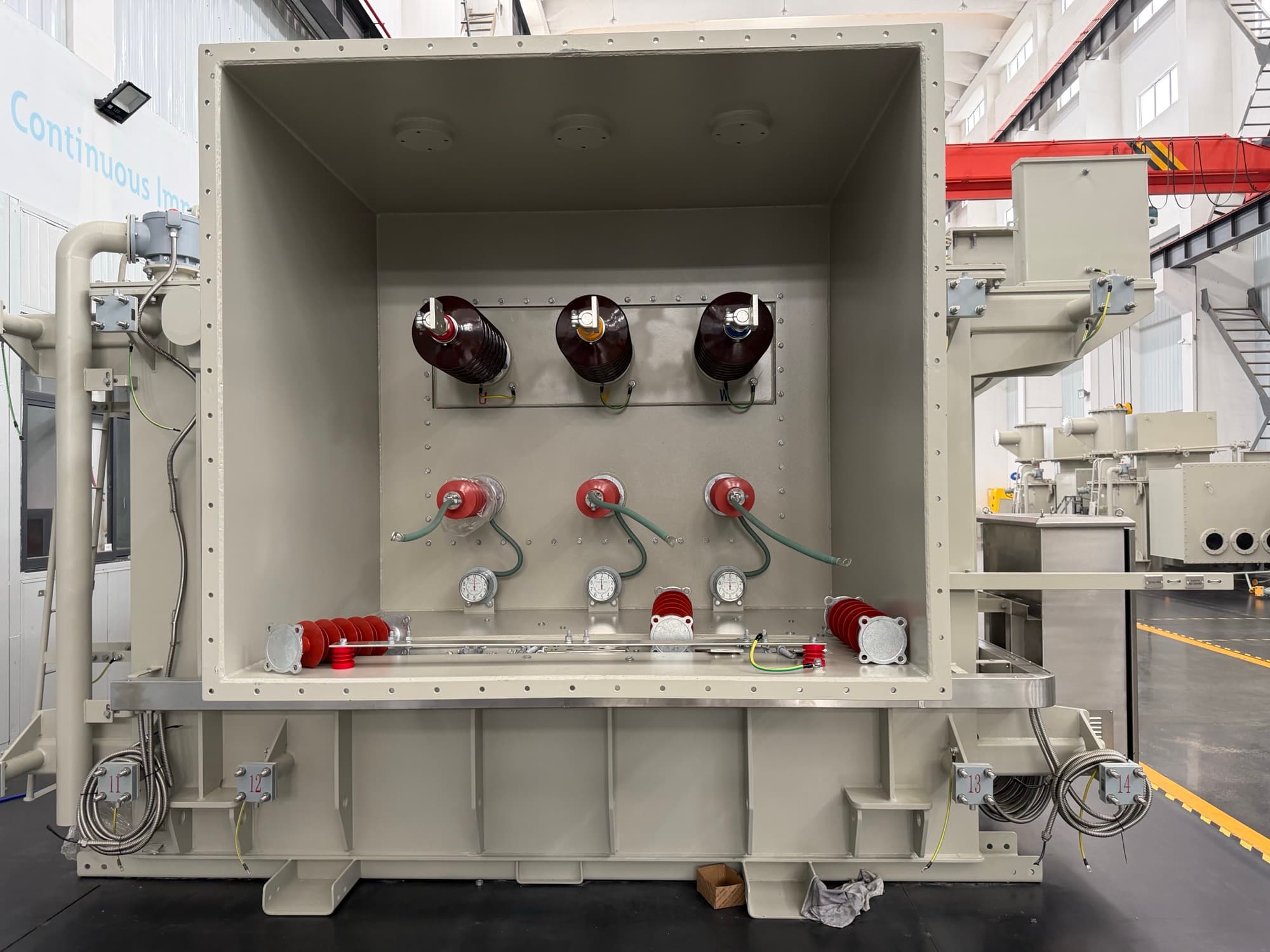 High-voltage compartment of a padmount transformer